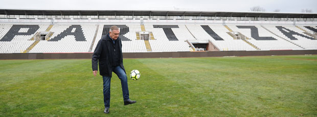 ДУШАН КОВАЧЕВИЋ: Писање је мој хоби између утакмица